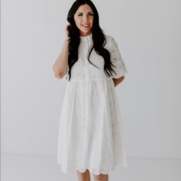 Import Dress with Ruffle Neckline - Picture 4 of 8